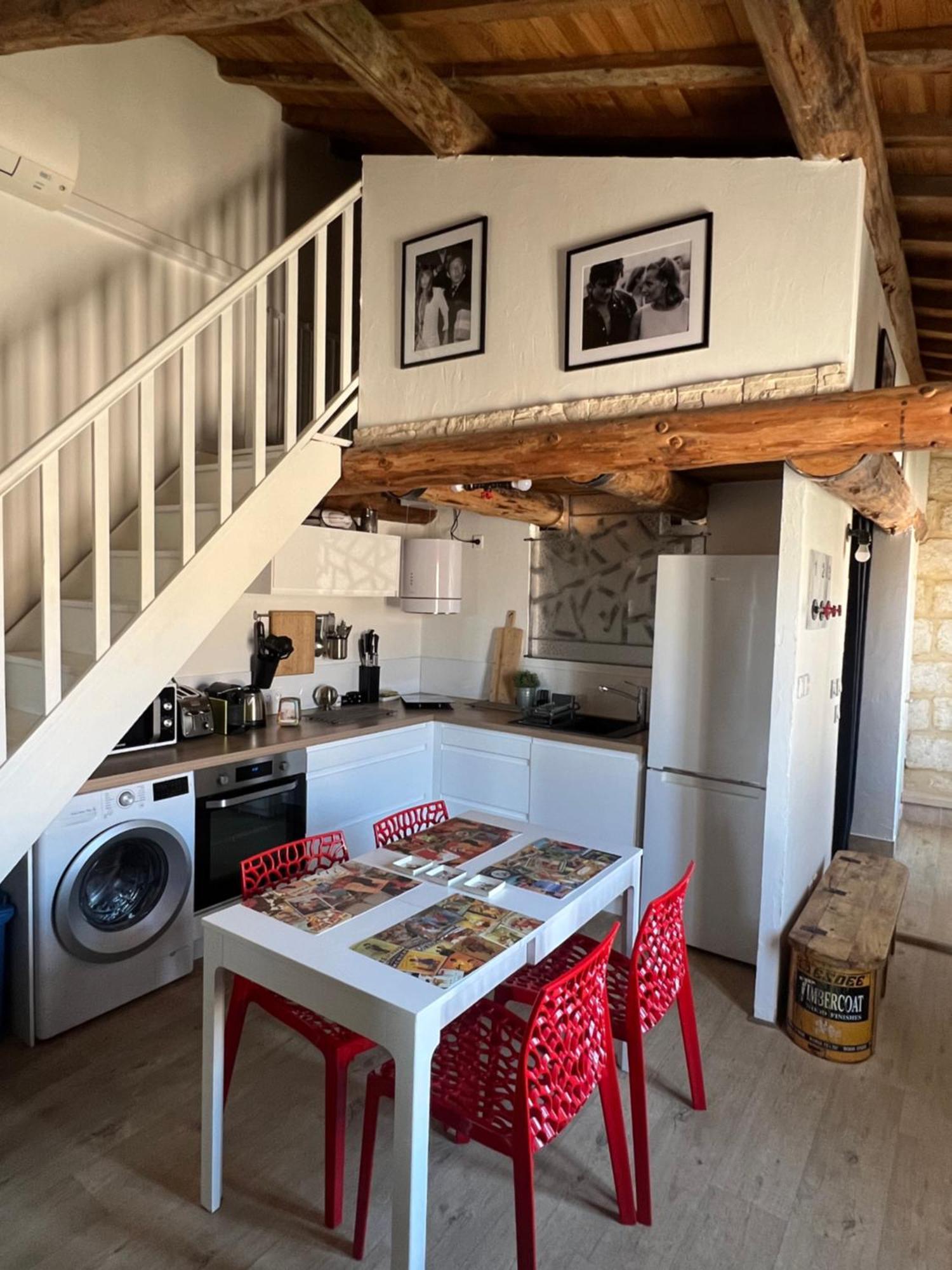 Lou Mireio Apartment Aigues-Mortes Exterior photo