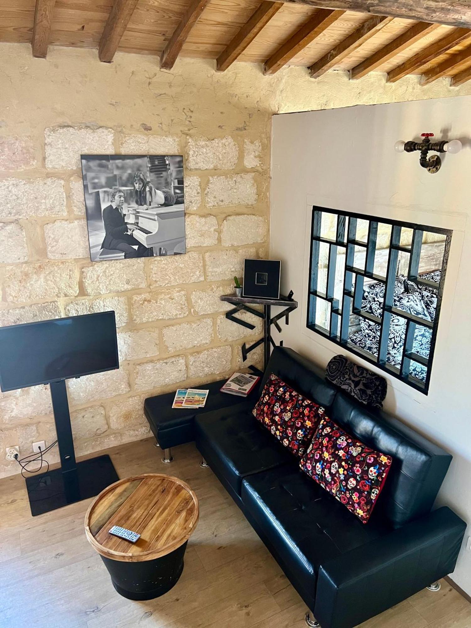 Lou Mireio Apartment Aigues-Mortes Exterior photo